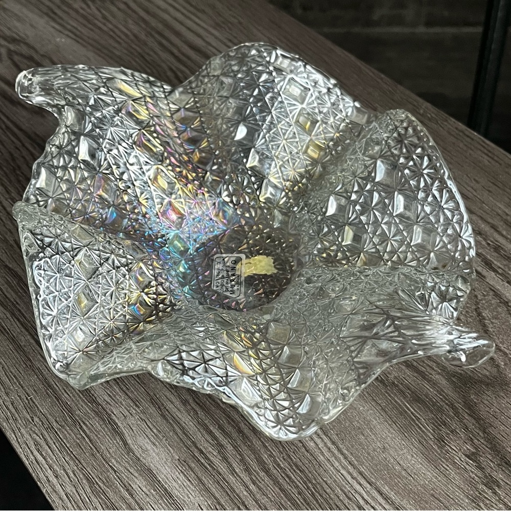 Murano Italy Art Glass Ruffle Bowl Iridescent Crystal Centerpiece 9” Vintage
